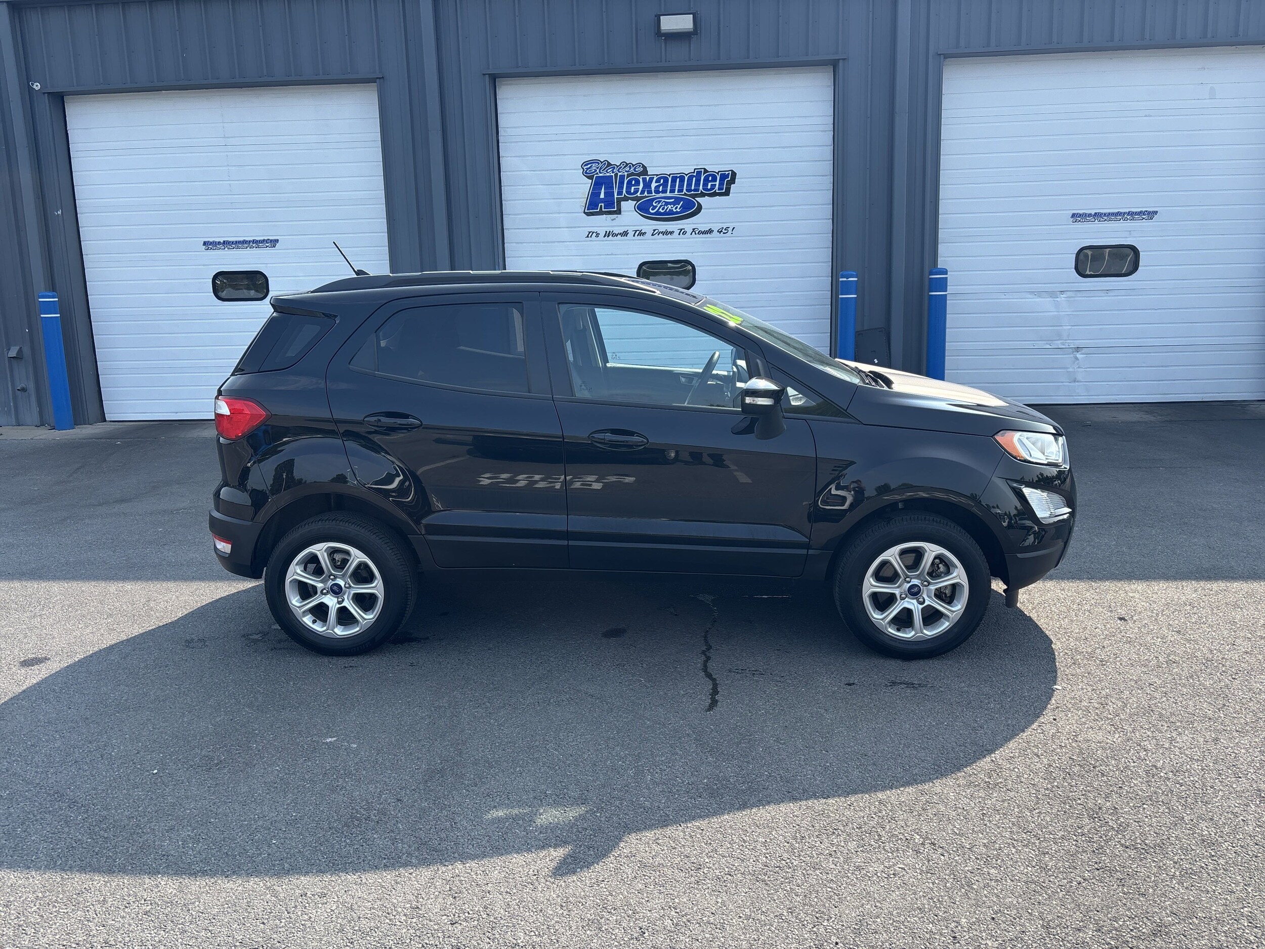 2022 Ford EcoSport SE photo 2