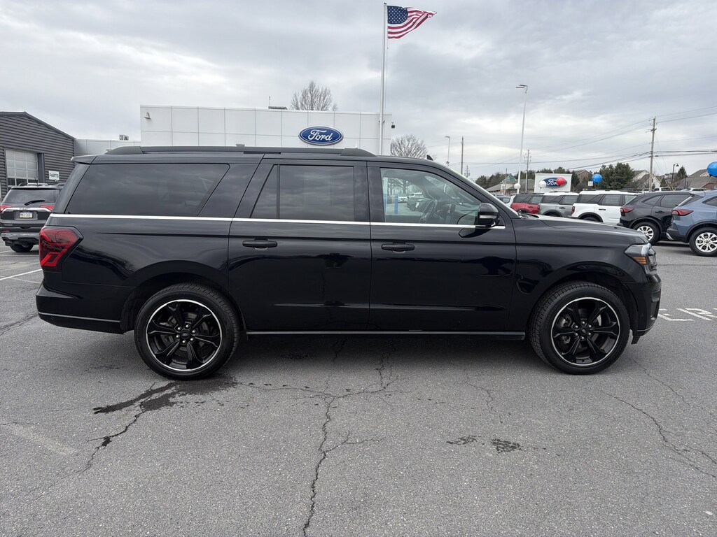 Used 2022 Ford Expedition Max Limited SUV