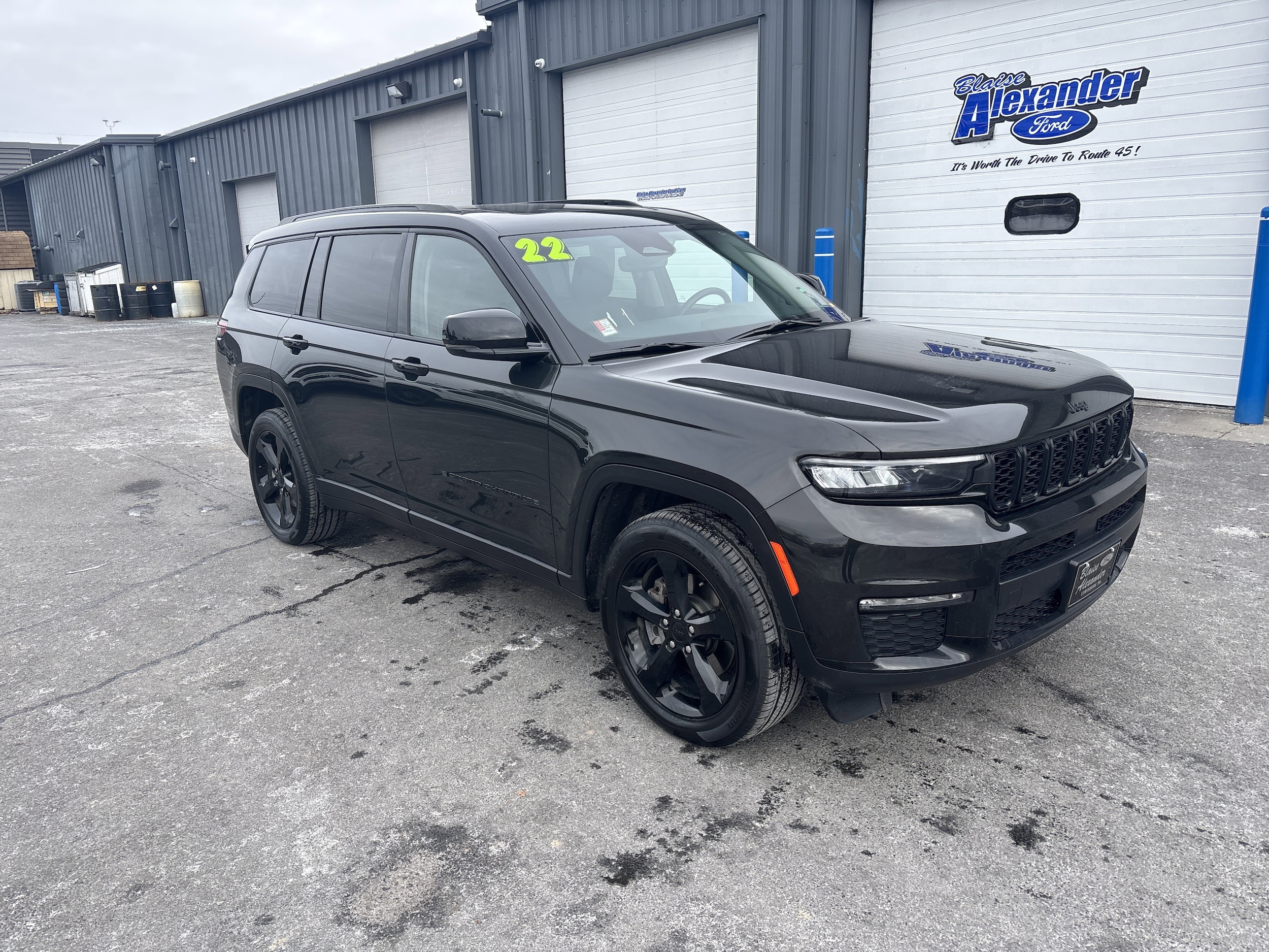 2022 Jeep Grand Cherokee L Limited's photo