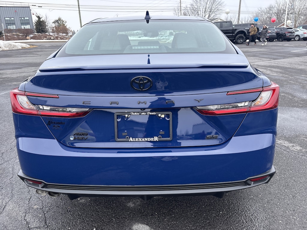 Used 2025 Toyota Camry SE Sedan