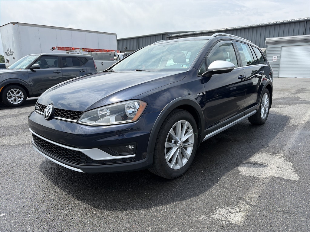 Used 2017 Volkswagen Golf Alltrack TSI Wagon