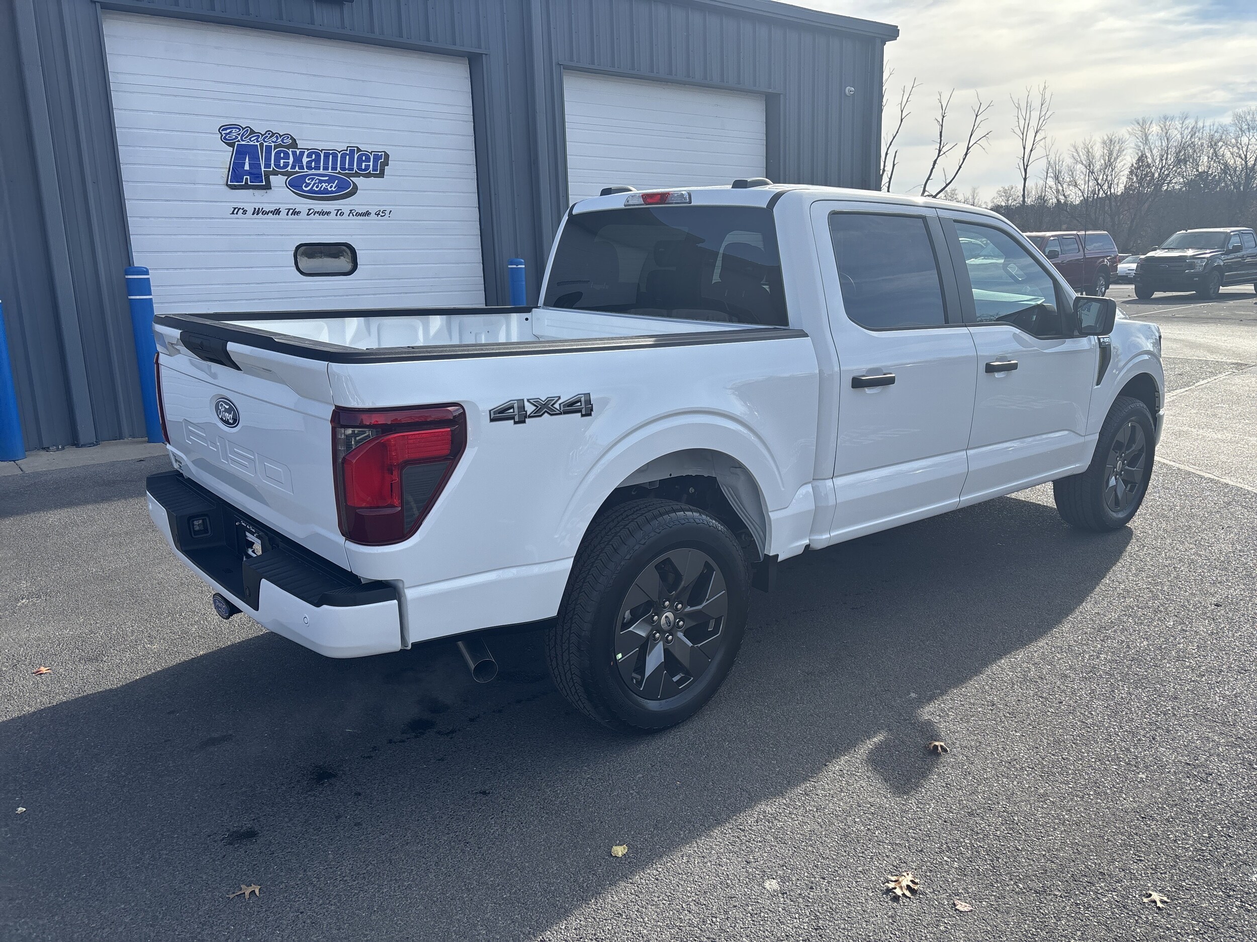 2025 Ford F-150 STX photo 3