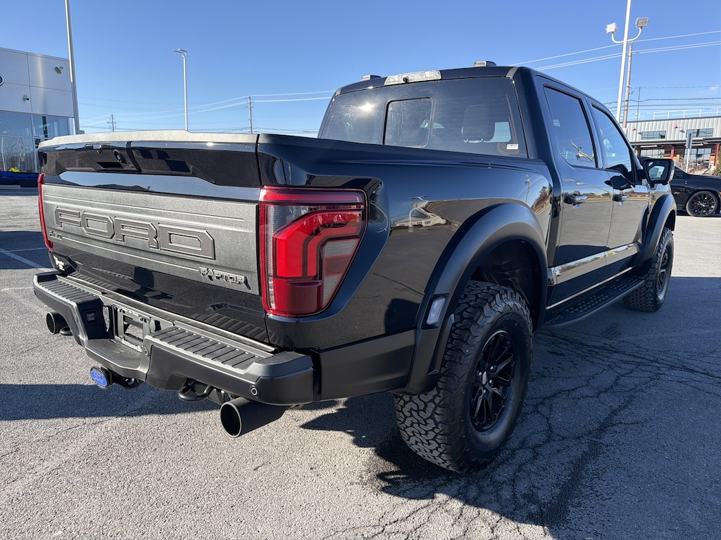 New 2025 Ford F-150 Raptor Truck SuperCrew Cab