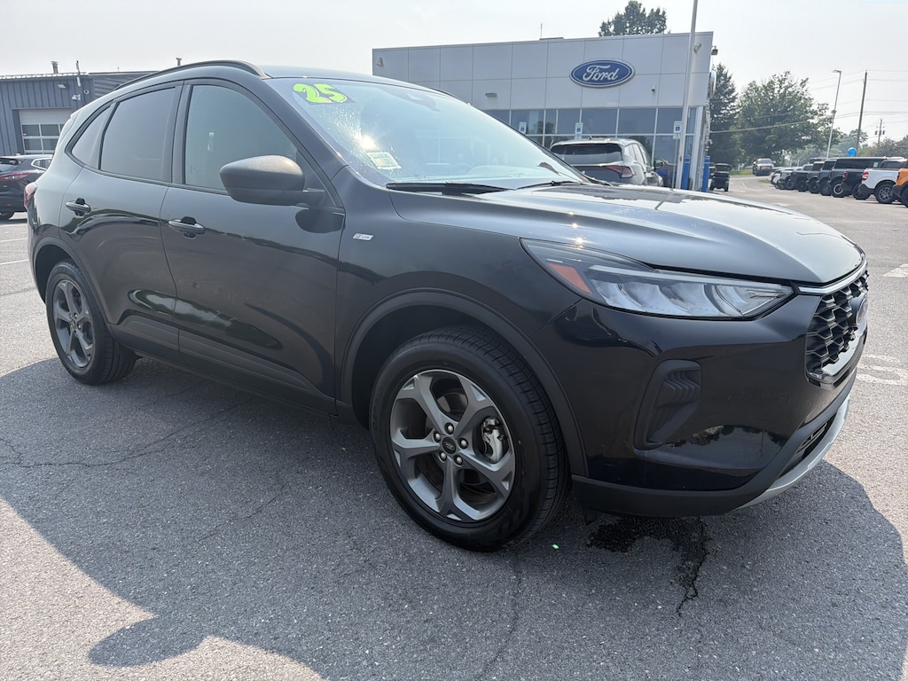 Used 2025 Ford Escape ST-Line SUV