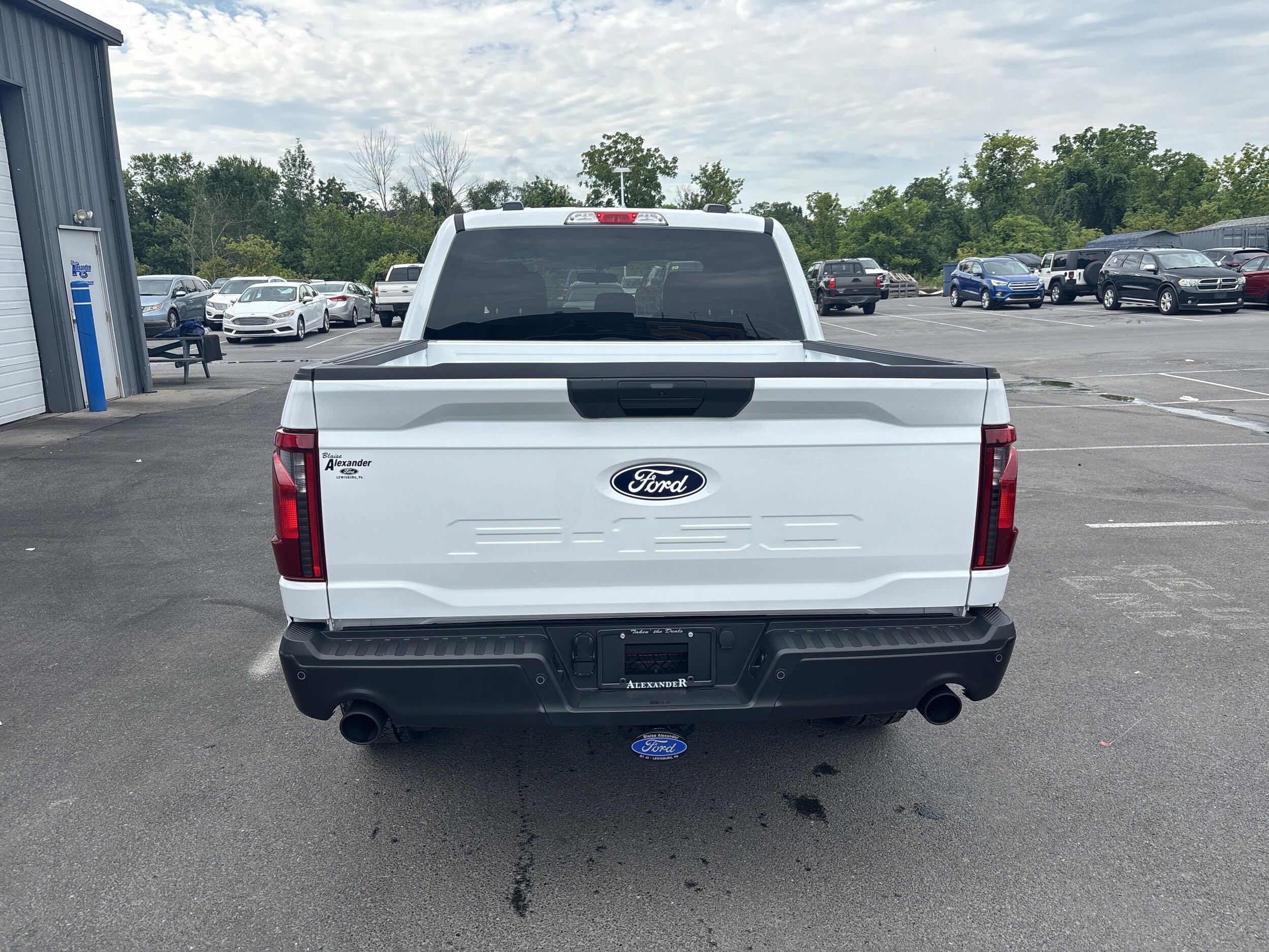 2025 Ford F-150 STX photo 4