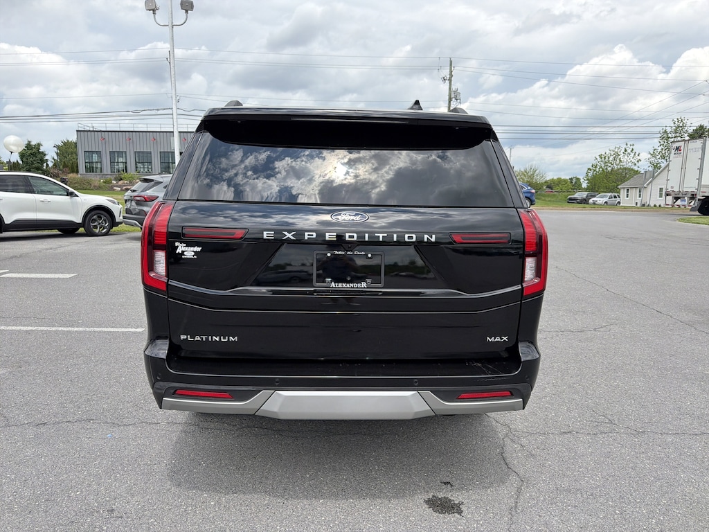 Used 2025 Ford Expedition Max Platinum SUV