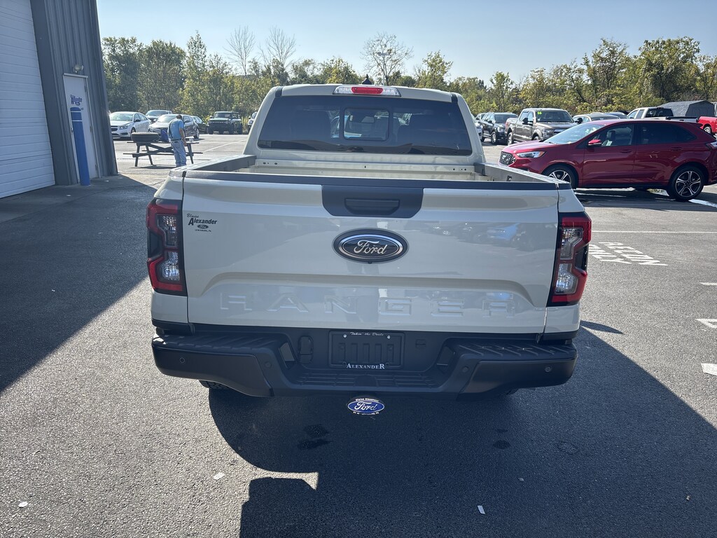 New 2025 Ford Ranger LARIAT Truck SuperCrew
