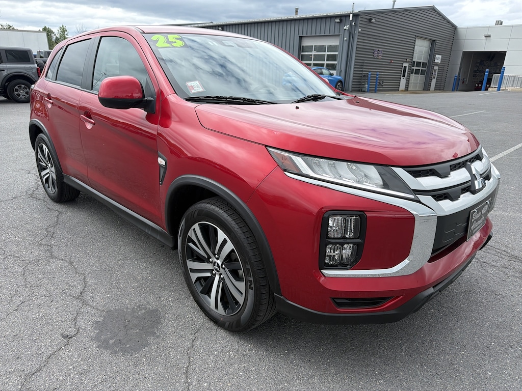 Used 2025 Mitsubishi Outlander Sport 2.0 SUV