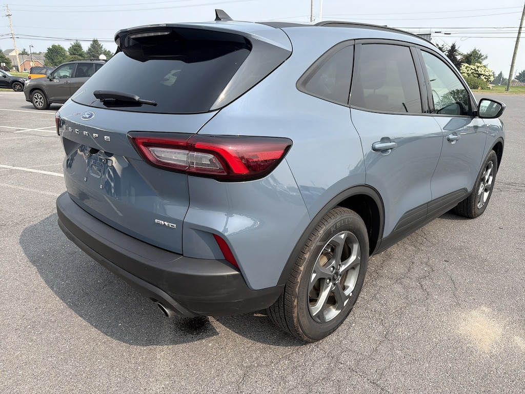 Certified 2025 Ford Escape ST-Line Select SUV