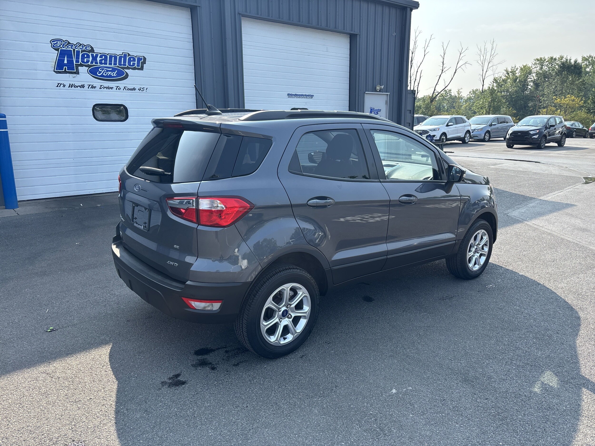 2021 Ford EcoSport SE photo 2