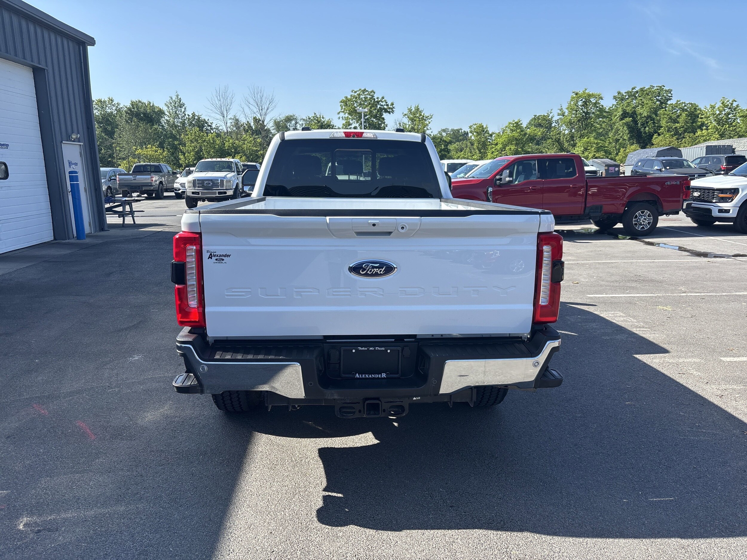 2024 Ford F-350 Lariat photo 4