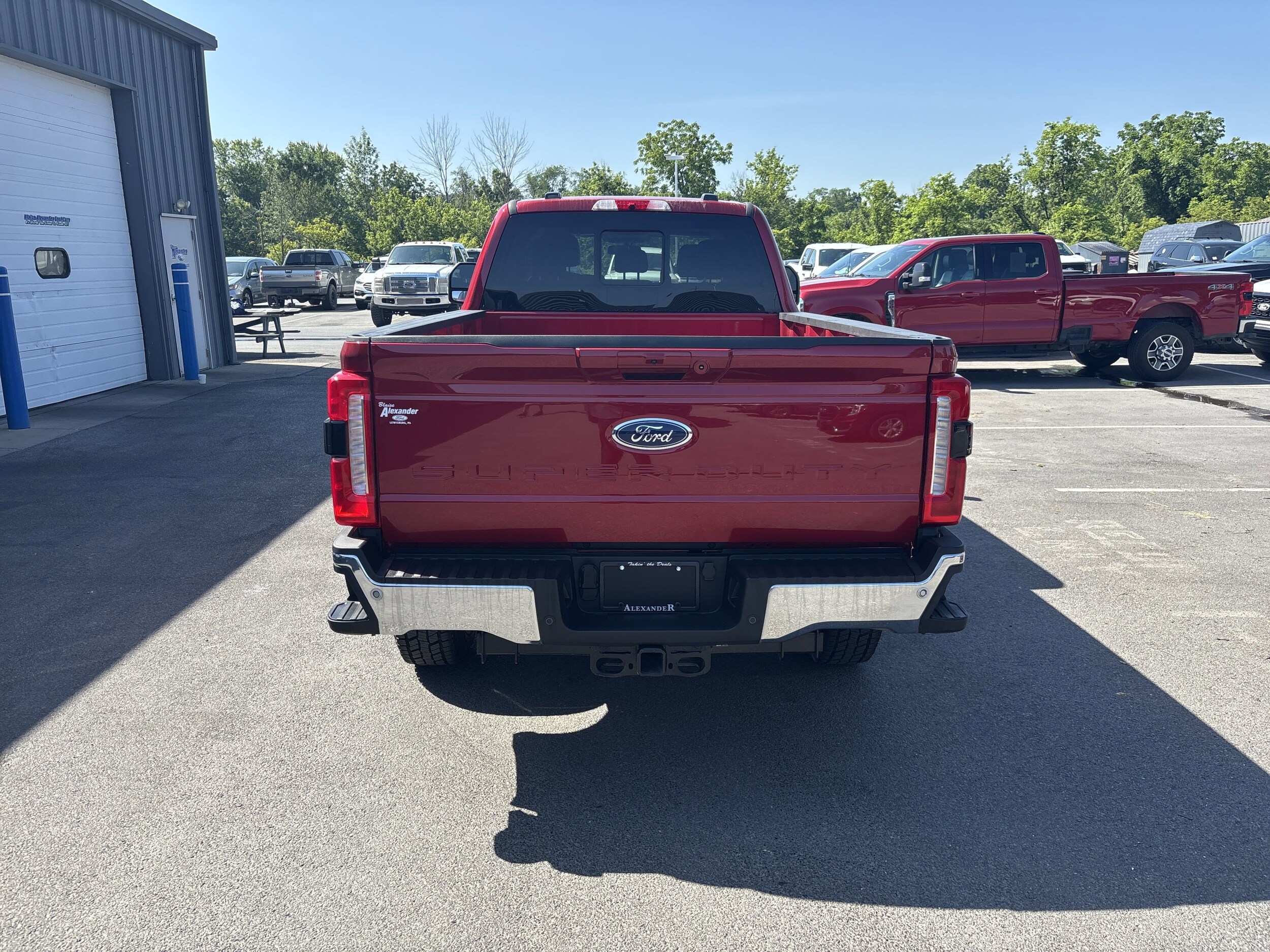 2024 Ford F-350 Lariat photo 4