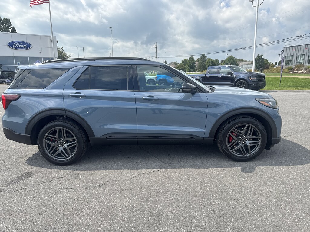 New 2027 Ford Explorer ST SUV