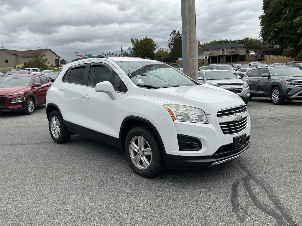 Used 2015 Chevrolet Trax LT AWD  LT