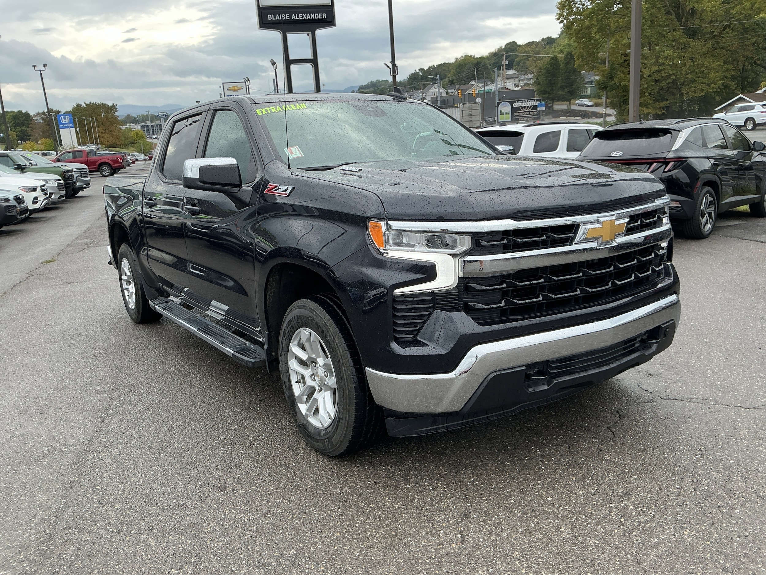2023 Chevrolet Silverado 1500 LT's photo