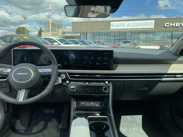 2026 Hyundai Sonata Hybrid SEL - Photo 17
