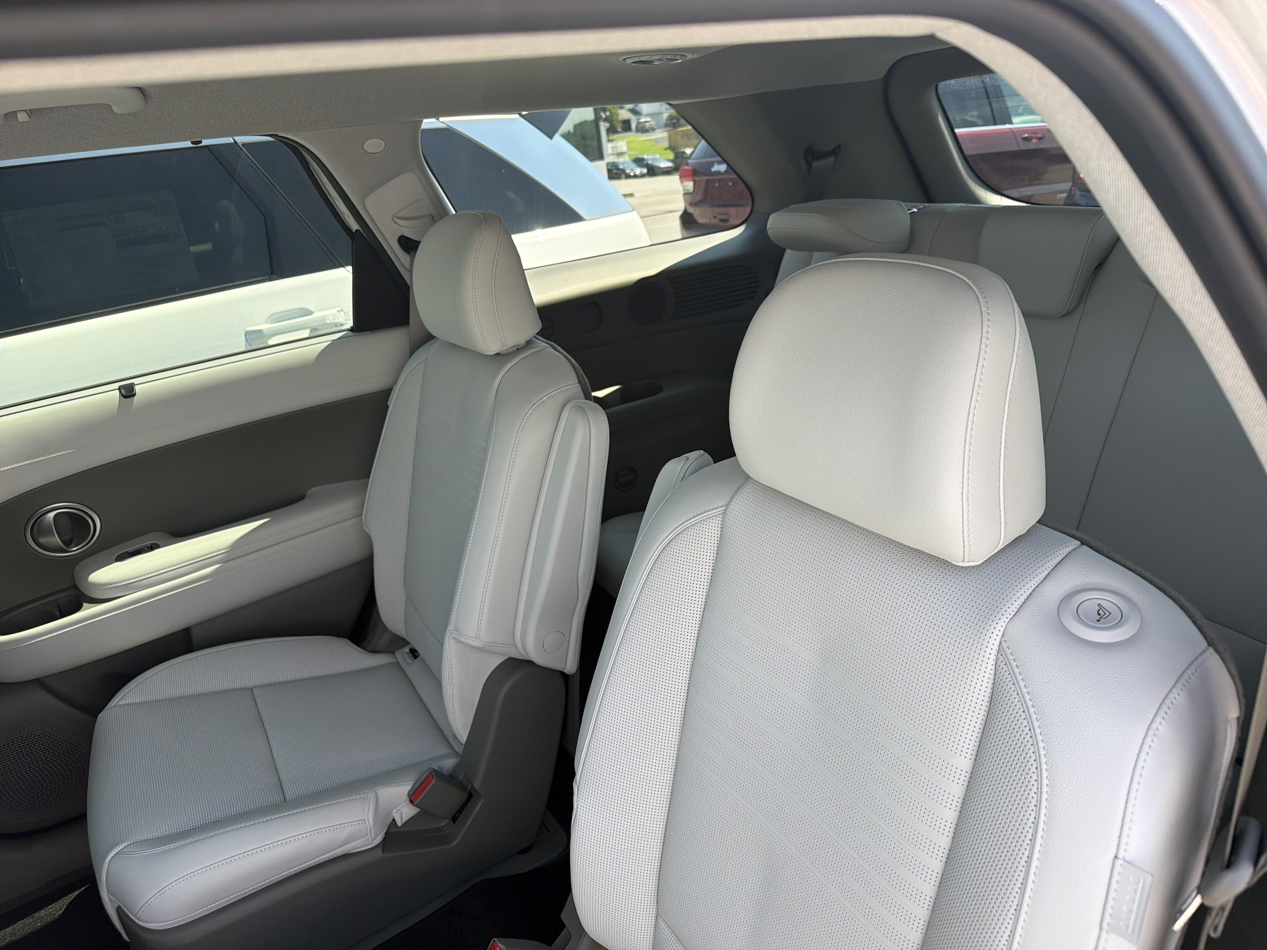 2026 Hyundai Palisade Limited - Photo 23