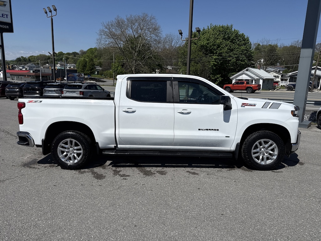 Used 2019 Chevrolet Silverado 1500 LT 4WD Crew Cab 147 LT