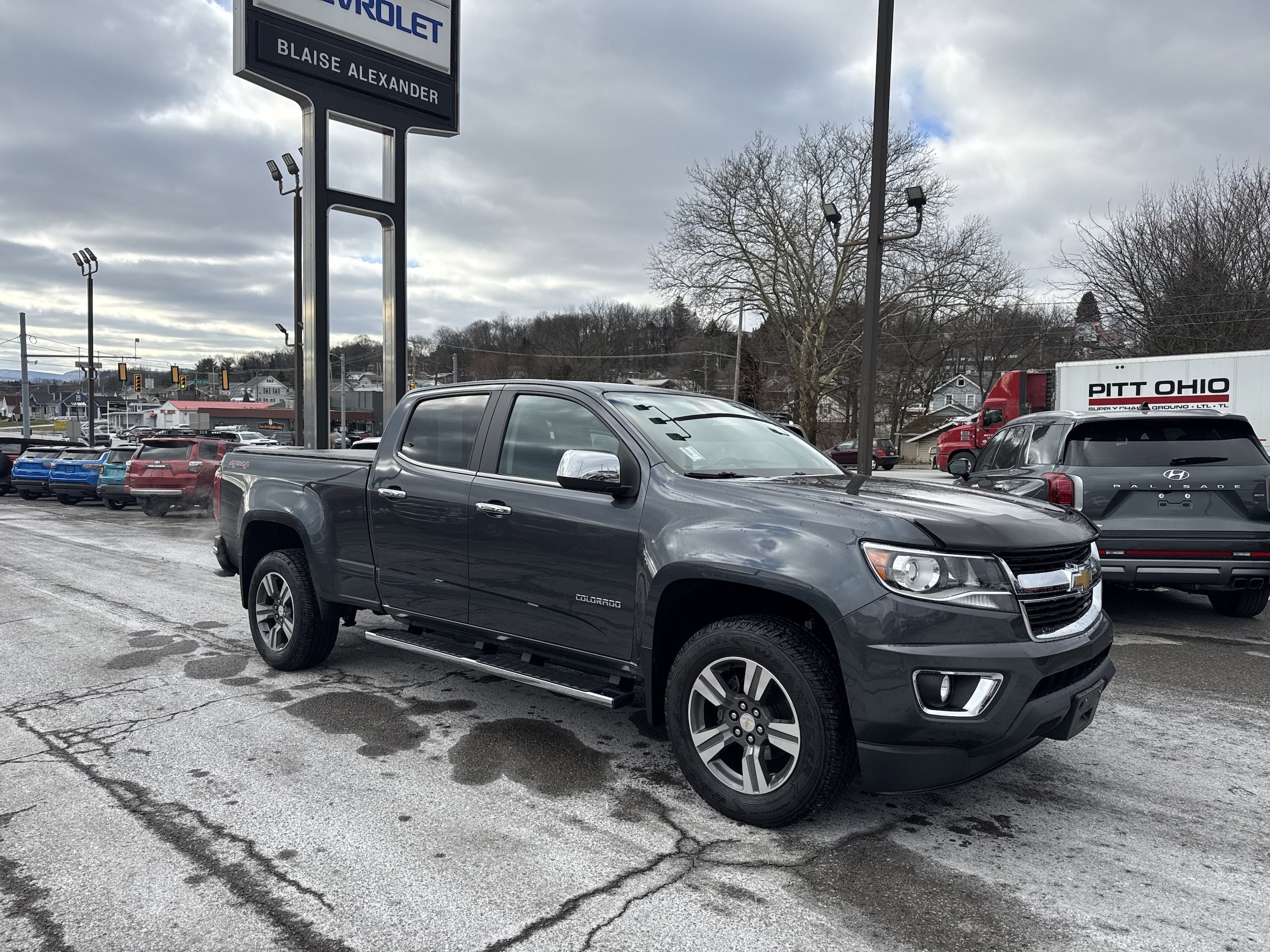 2016 Chevrolet Colorado LT's photo