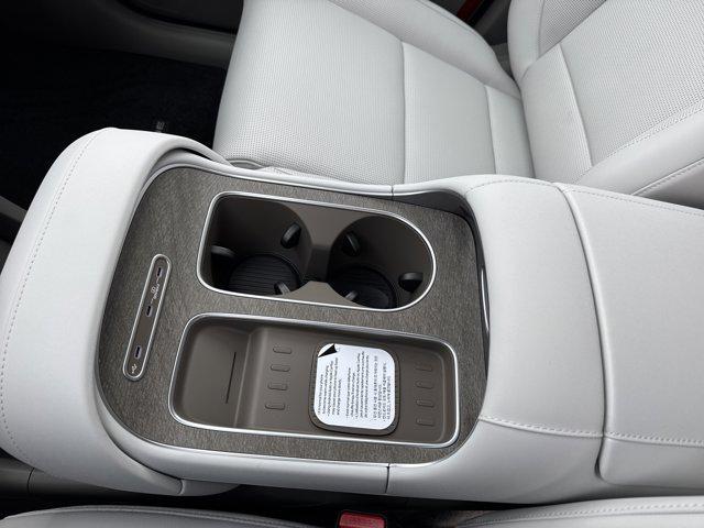 2026 Hyundai Palisade Limited - Photo 25