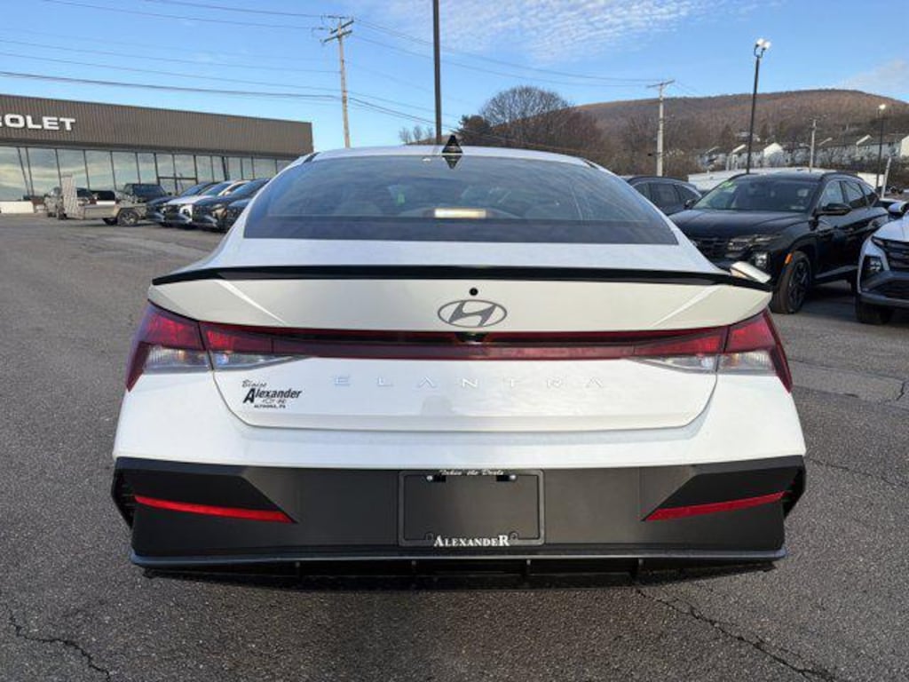 New 2026 Hyundai Elantra SEL Sport Sedan