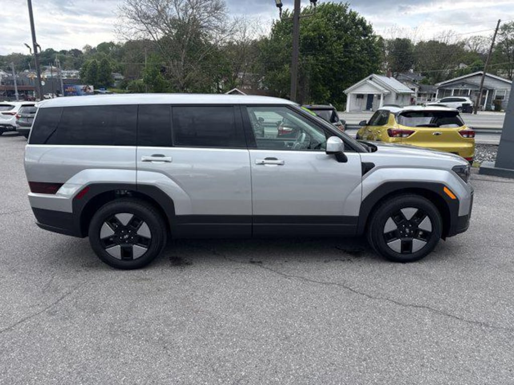 New 2026 Hyundai Santa Fe Hybrid SE SUV