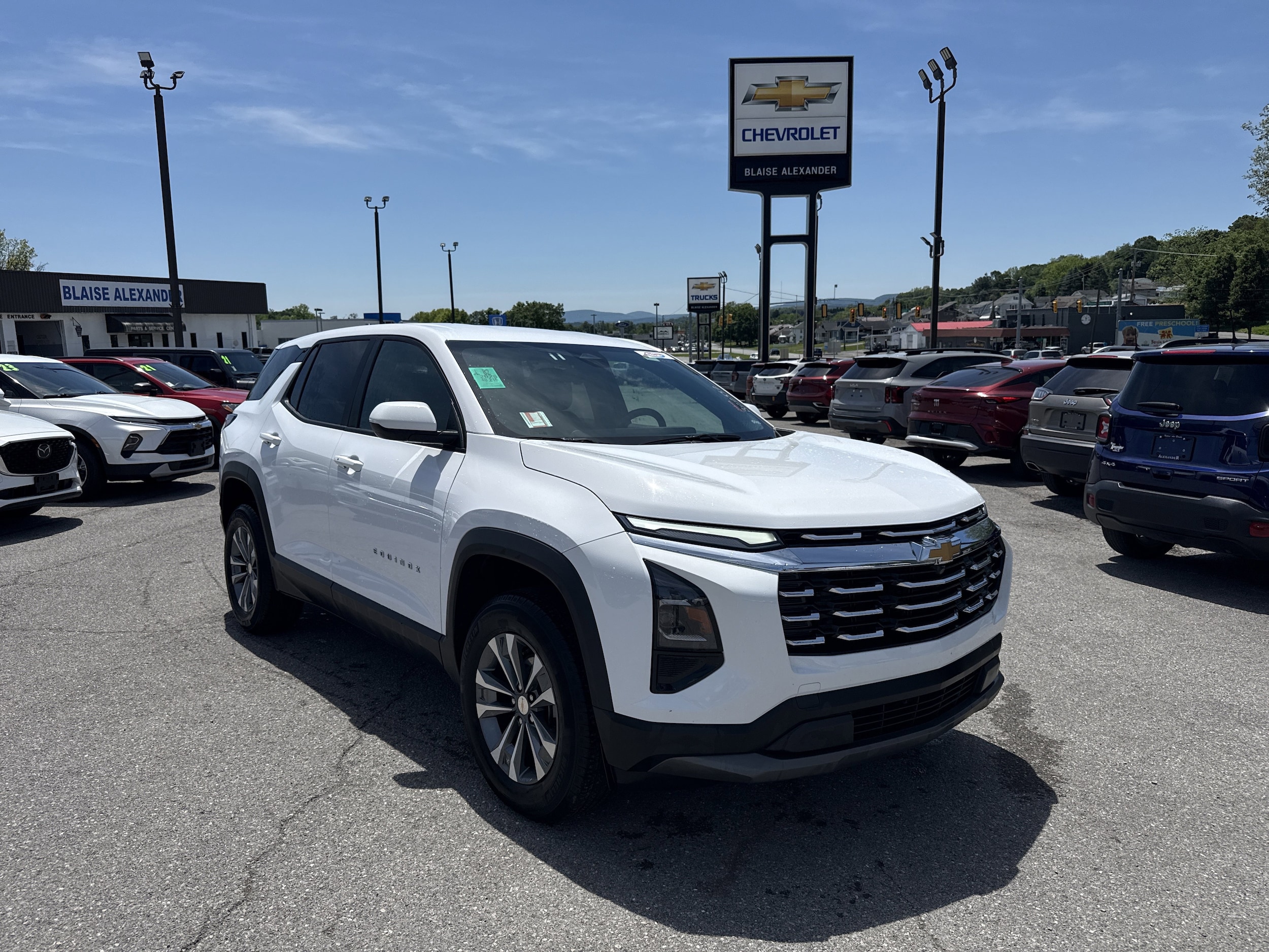 2025 Chevrolet Equinox AWD LT 1.5T's photo