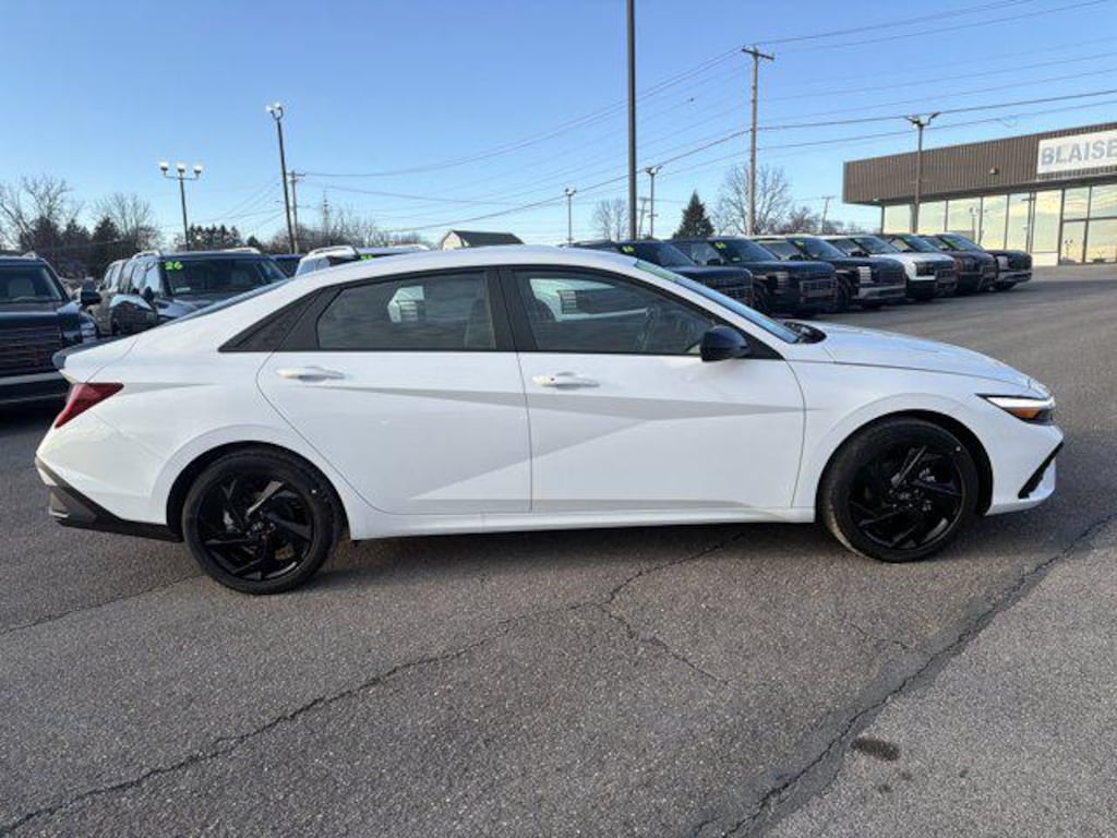 New 2026 Hyundai Elantra SEL Sport Sedan