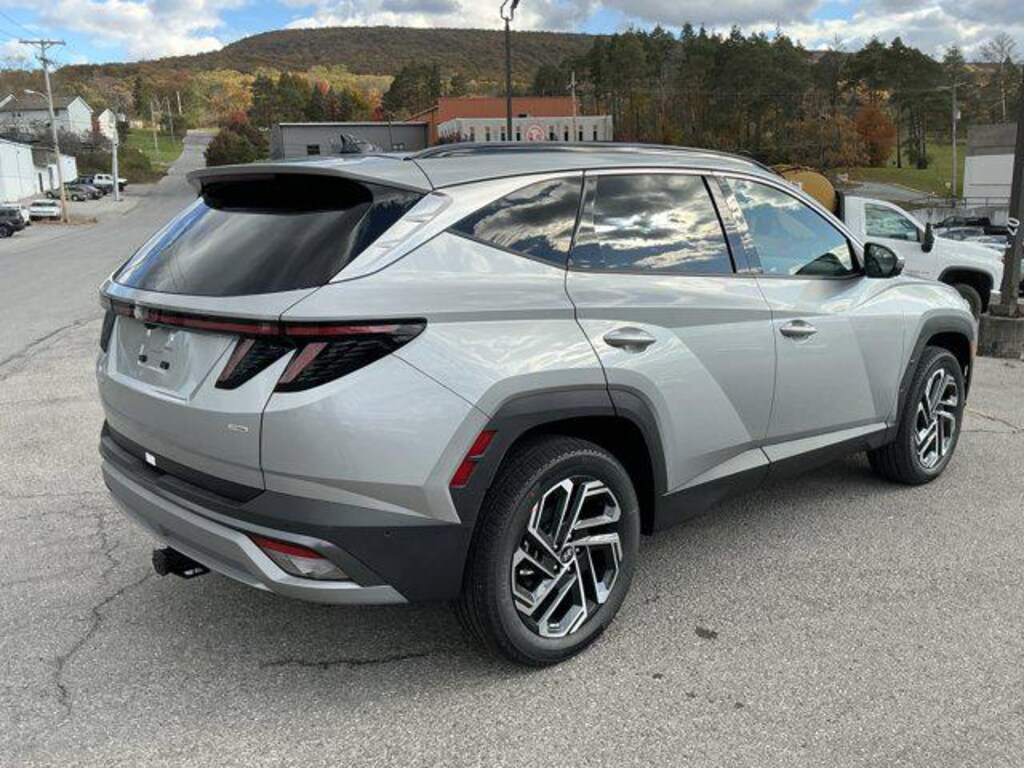 New 2026 Hyundai Tucson Limited AWD SUV