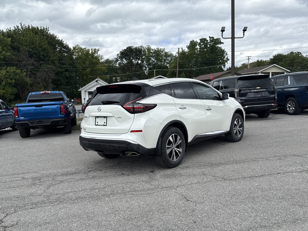 Used 2022 Nissan Murano S AWD S