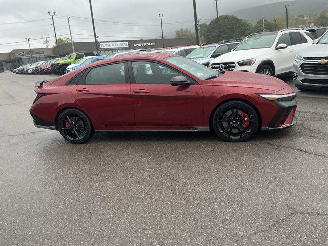 2025 Hyundai Elantra N photo 2