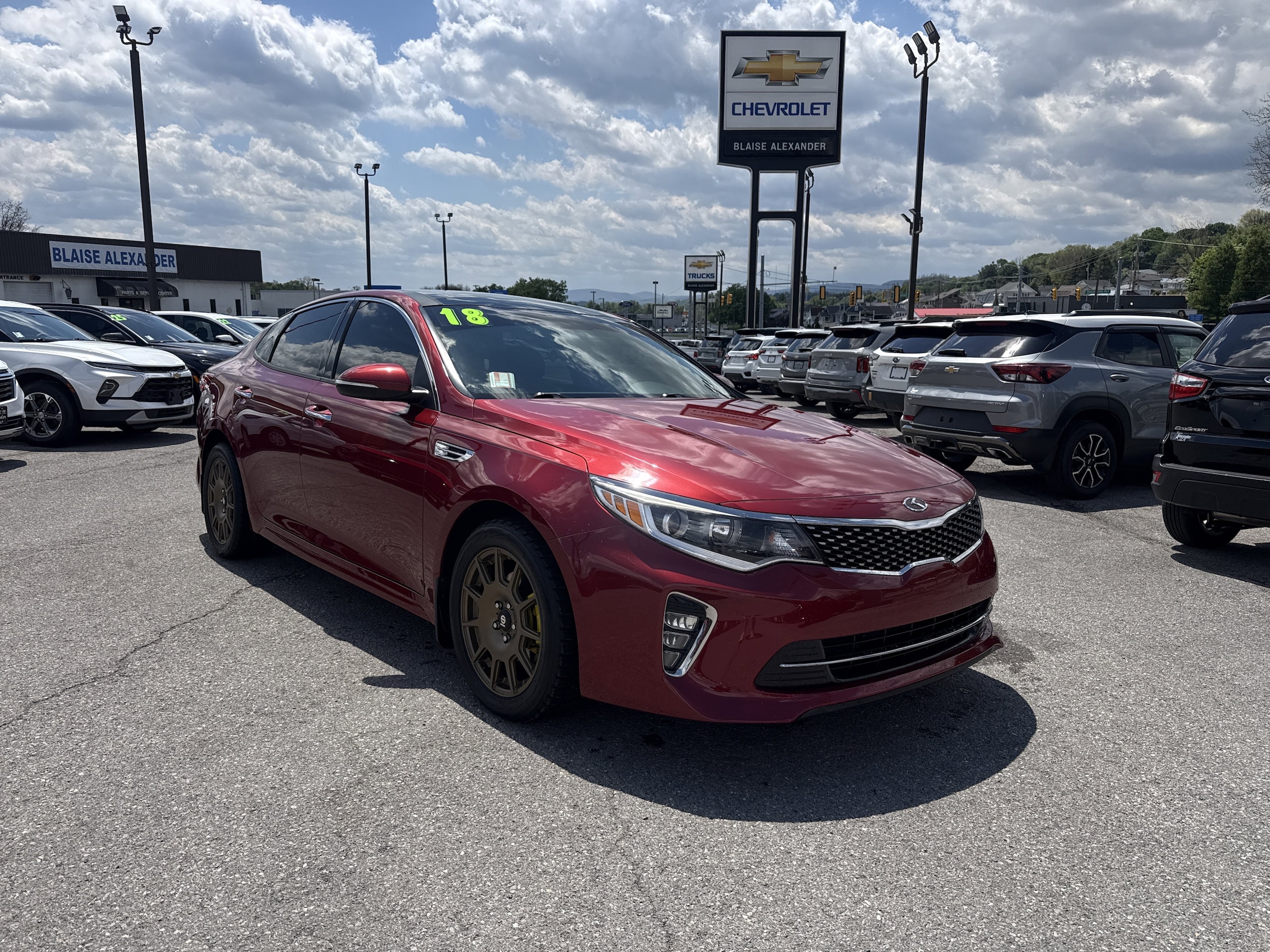 2018 Kia Optima S AT's photo