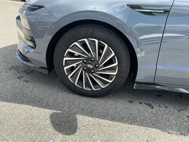 2026 Hyundai Sonata Hybrid SEL - Photo 11