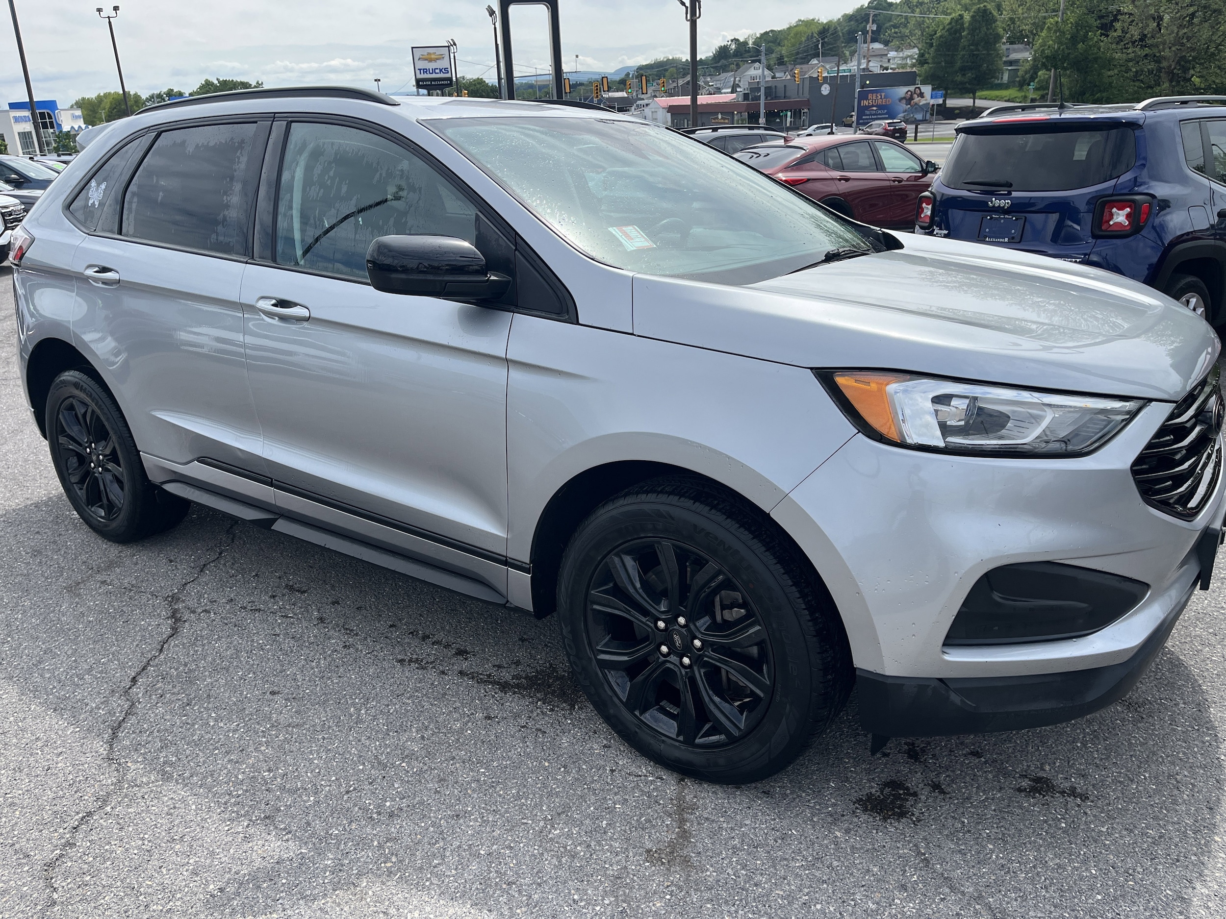 2022 Ford Edge SE AWD's photo