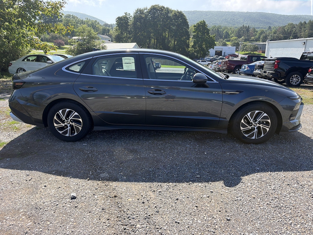 New 2026 Hyundai Sonata Hybrid Blue Sedan