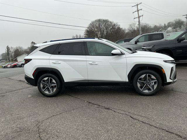 2026 Hyundai Tucson Hybrid SEL photo 2