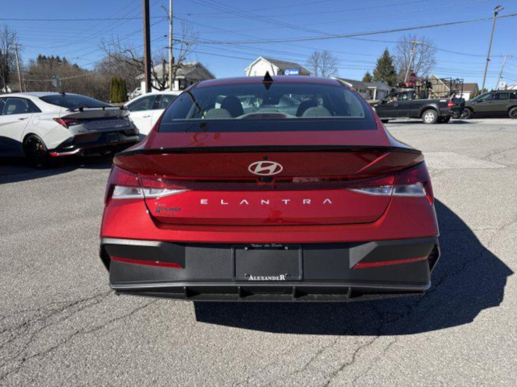 New 2026 Hyundai Elantra SEL Sport Sedan