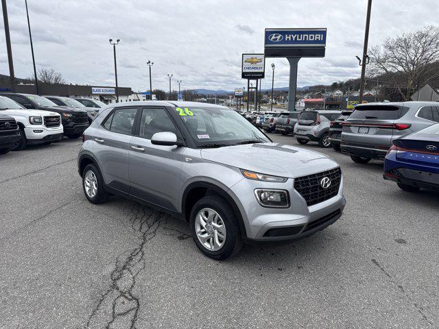 2026 Hyundai Venue SE