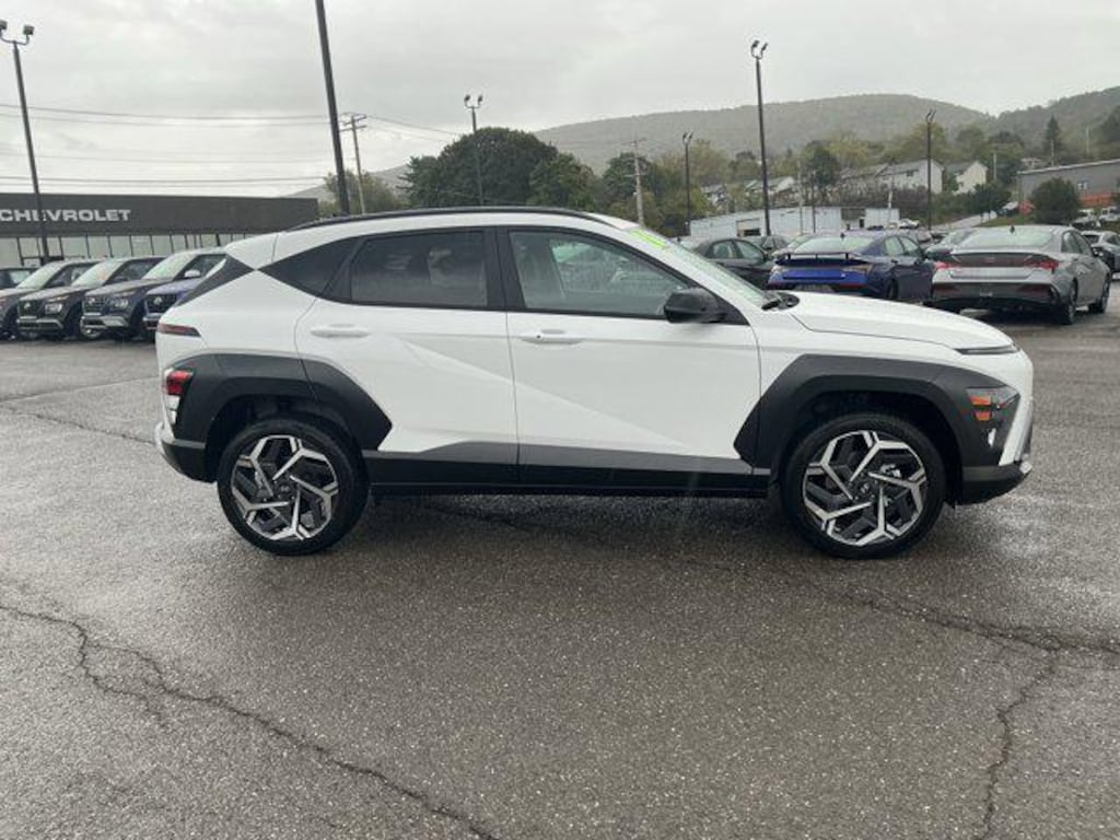 New 2026 Hyundai Kona SEL Premium AWD SUV