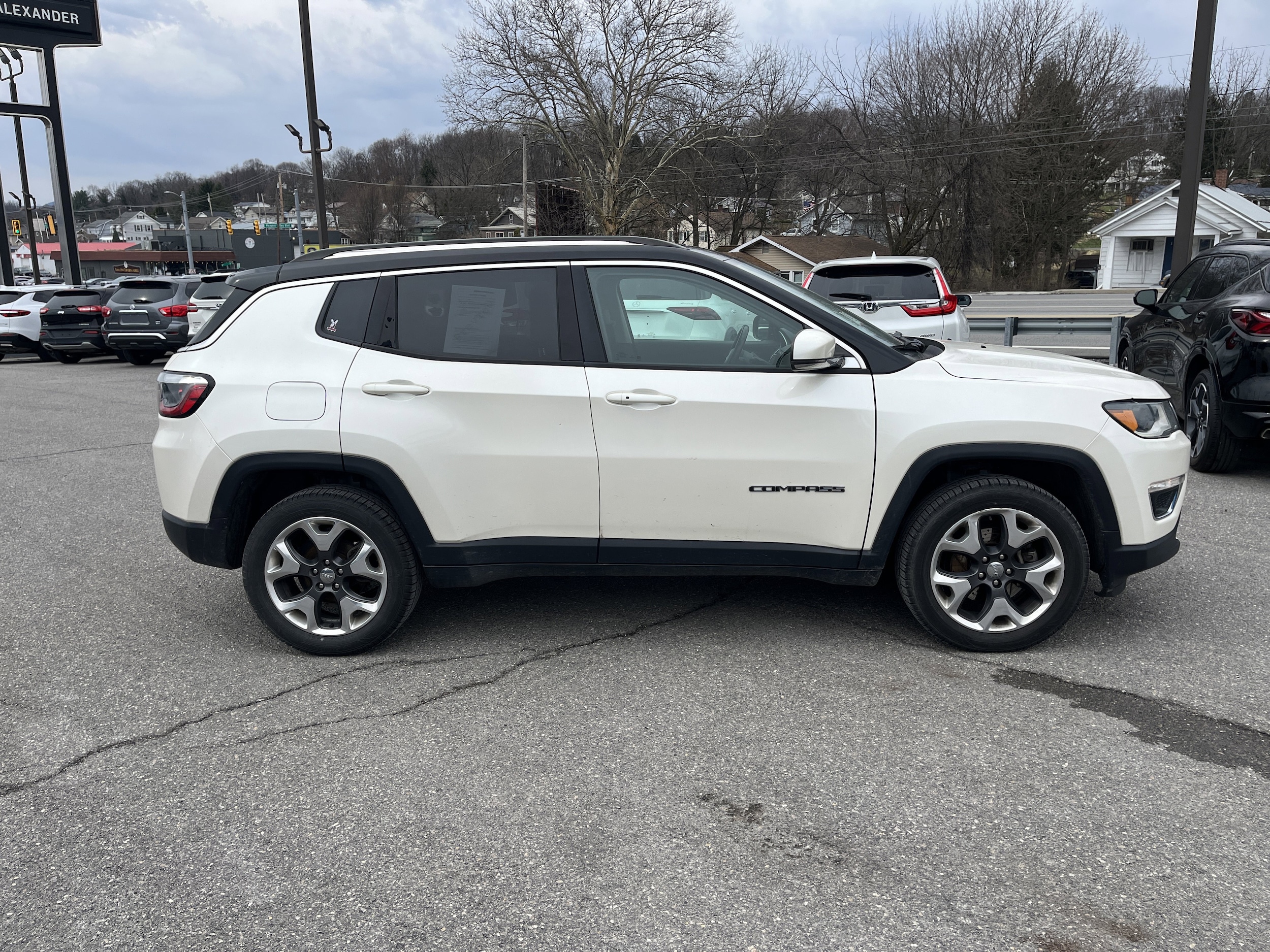 Used 2018 Jeep Compass Limited with VIN 3C4NJDCB5JT222979 for sale in Altoona, PA