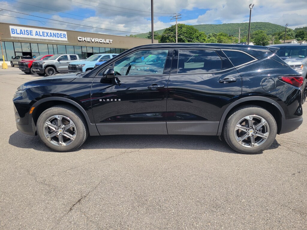 Used 2023 Chevrolet Blazer LT AWD LT w/2LT