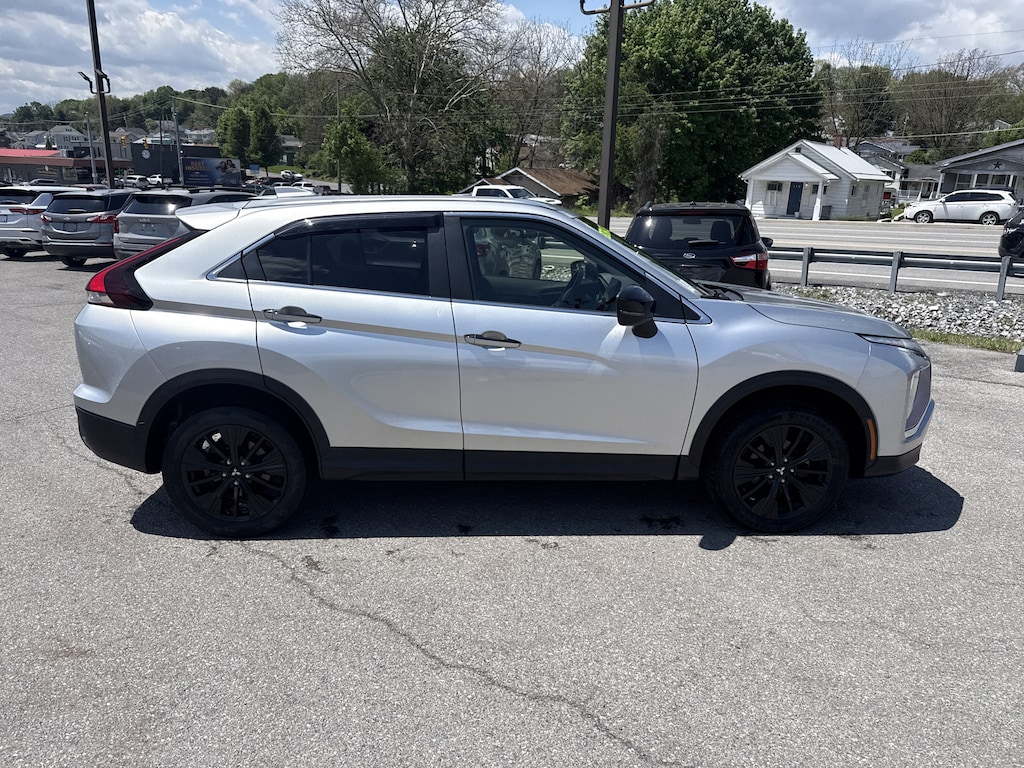 Used 2022 Mitsubishi Eclipse Cross LE LE S-AWC
