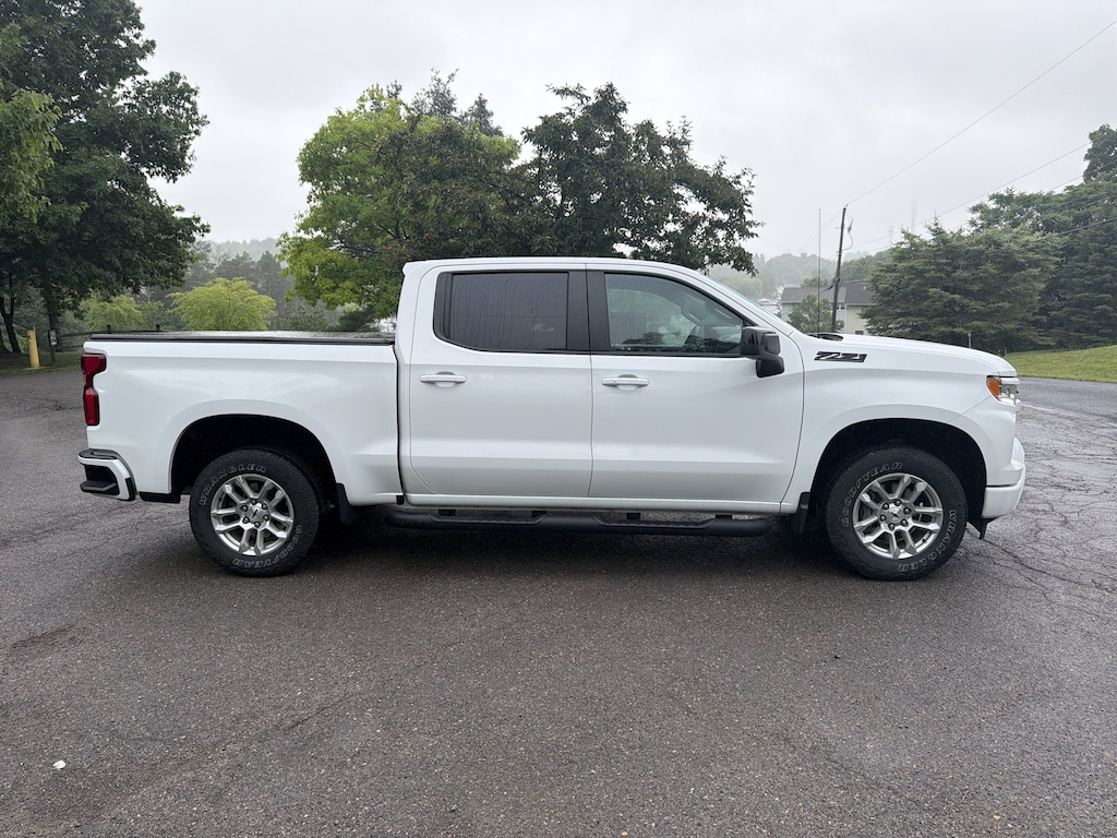 Used 2023 Chevrolet Silverado 1500 RST 4WD Crew Cab 147 RST