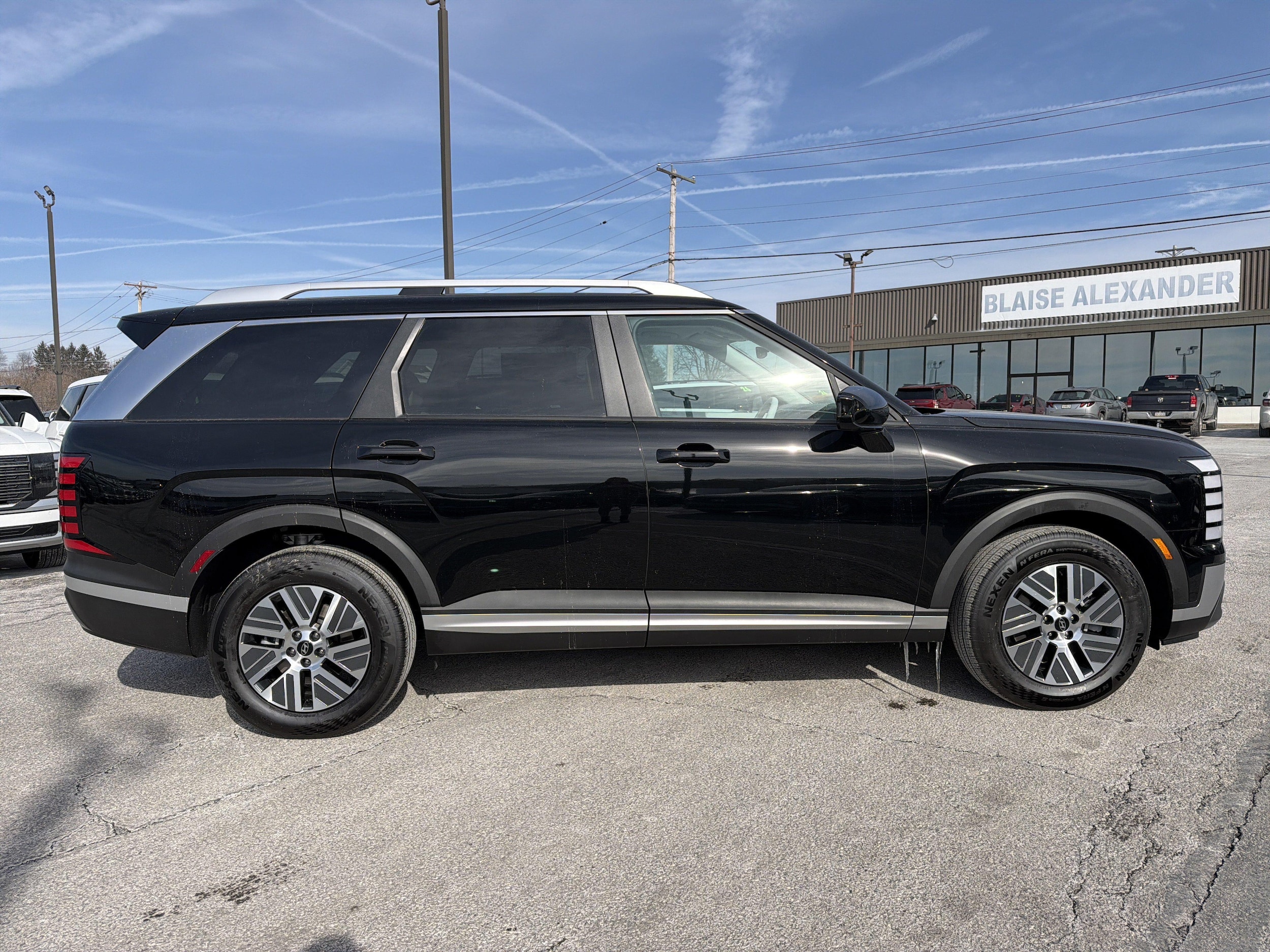 2026 Hyundai Palisade SEL - Photo 2