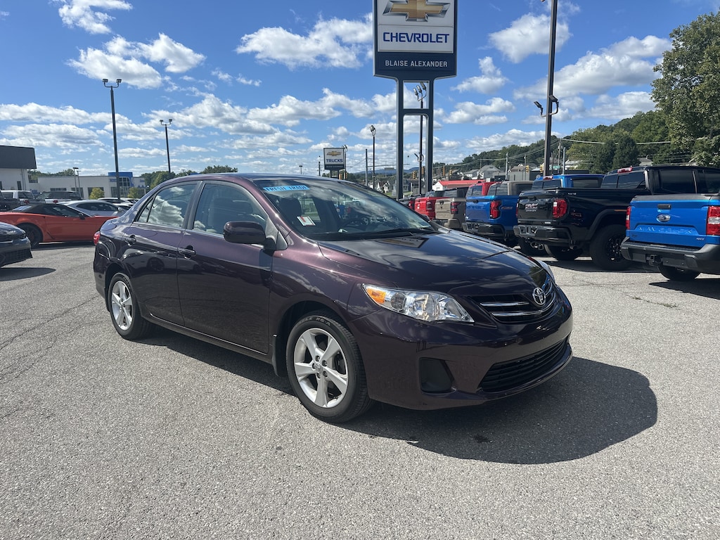 Used 2013 Toyota Corolla LE Special Edition Sedan