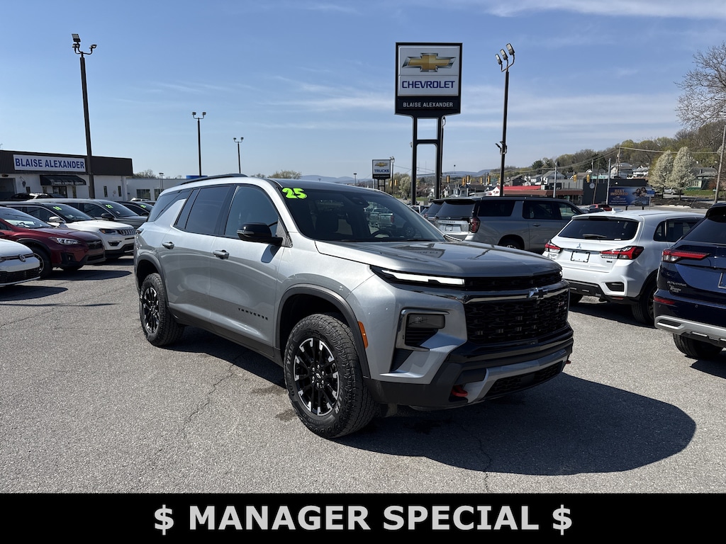Used 2025 Chevrolet Traverse AWD Z71 AWD Z71