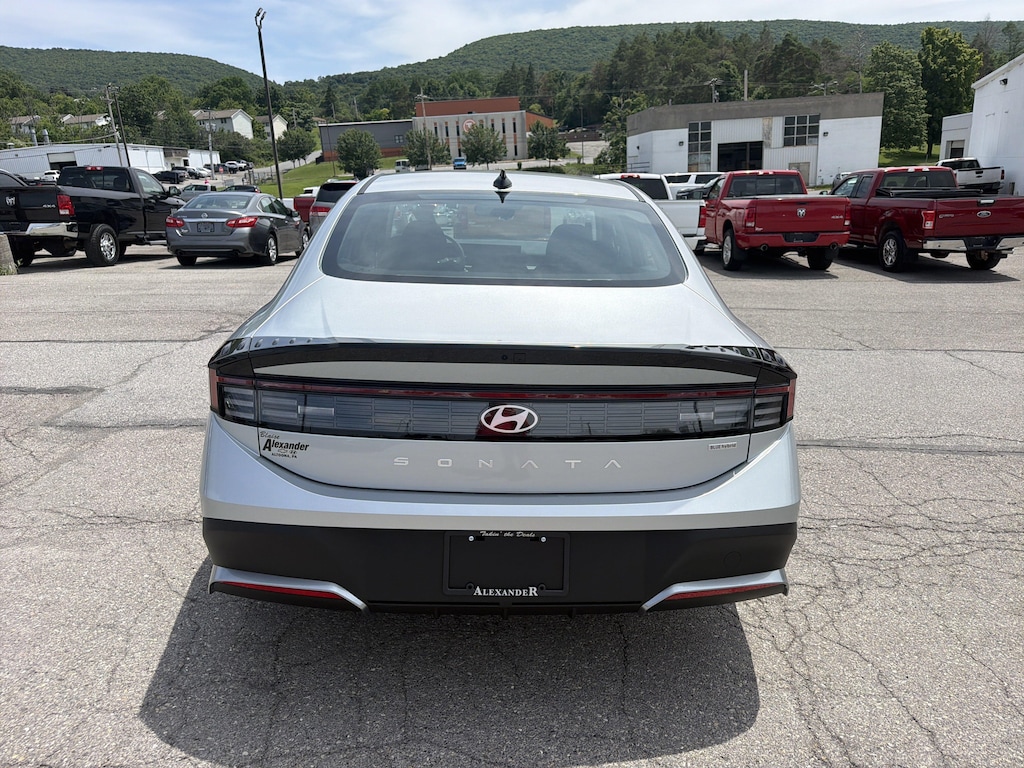 New 2026 Hyundai Sonata Hybrid Blue Sedan