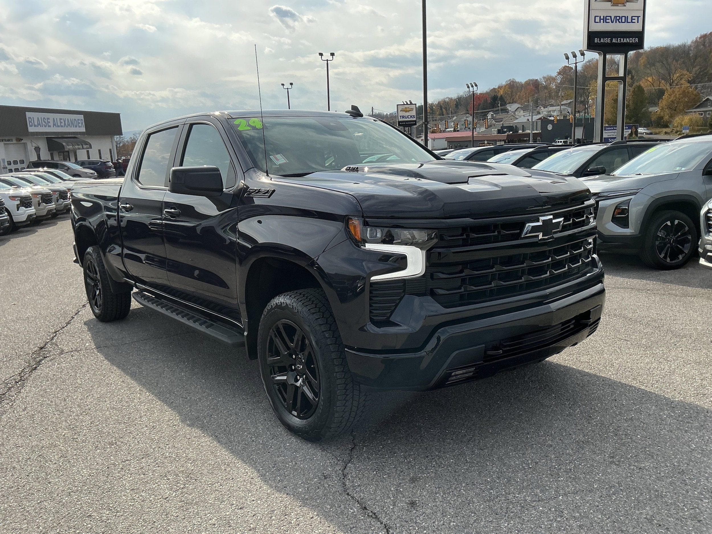 2024 Chevrolet Silverado 1500 LT Trail Boss's photo
