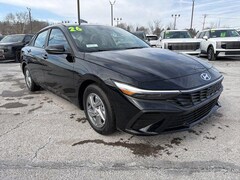 2026 Hyundai Elantra SE Sedan