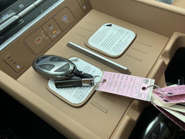 2026 Hyundai Santa Fe Calligraphy - Photo 24